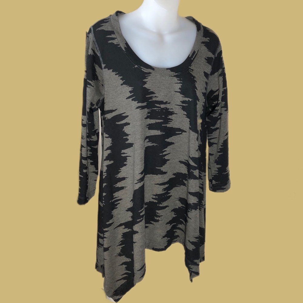 Philosophy Scoopneck Long-sleeve Lightweight Abstract Print Sweater